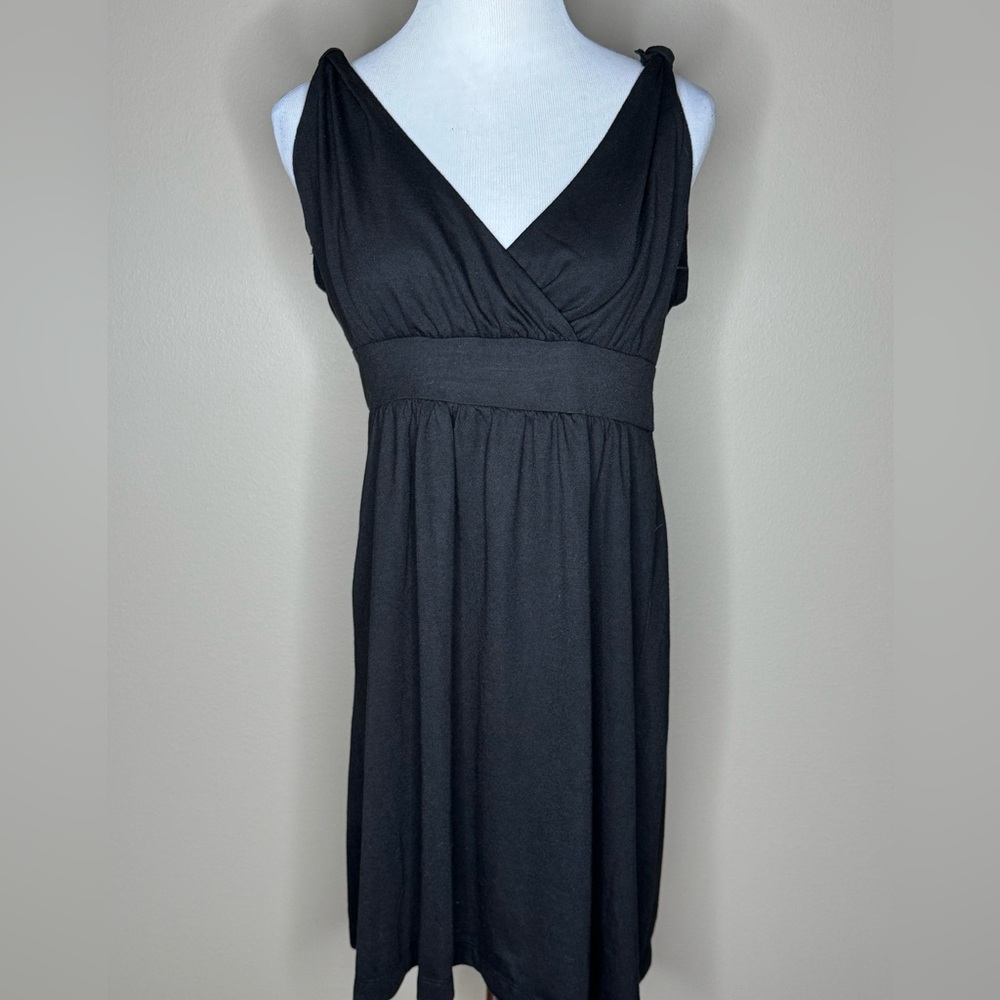 St. John’s Bay womens sleeveless black swim coverup dress size L.